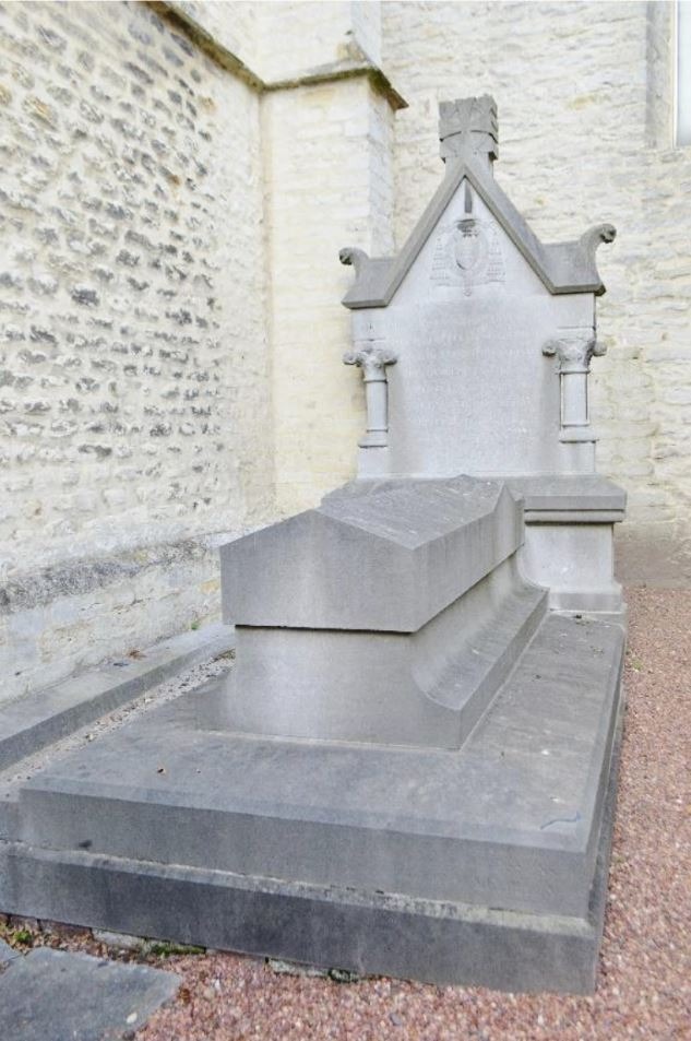 Een grafmunument in Steenokkerzeel